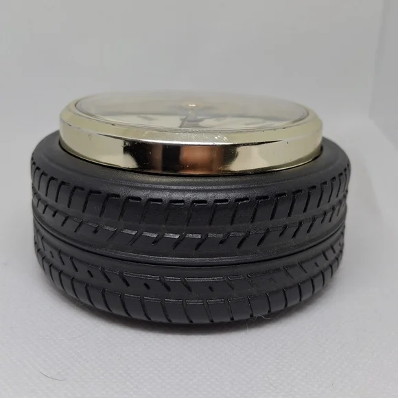 Vintage Black Tire Heritage Mint Quartz Desk Clock - Picture 6 of 10